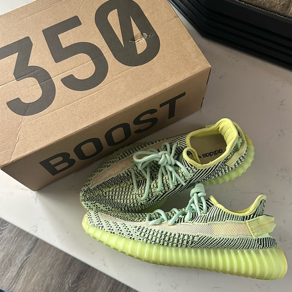 Adidas Yeezys Boost 350 V2 Yeezreel (Non-Reflective) Size 8 Men’s